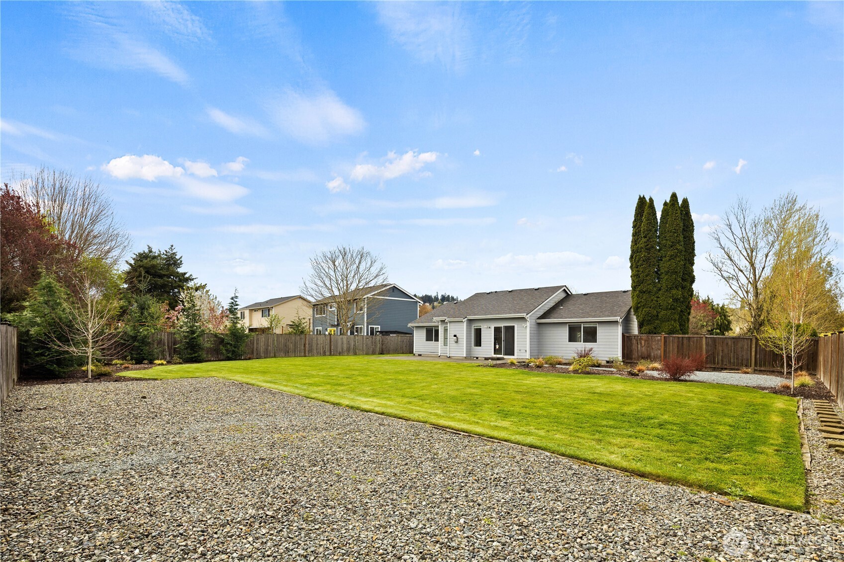 8401 152nd Avenue E, Puyallup, WA 98372