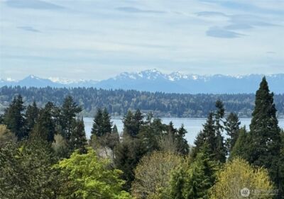 208 19th Avenue , Kirkland, WA 98033 - Photo 2