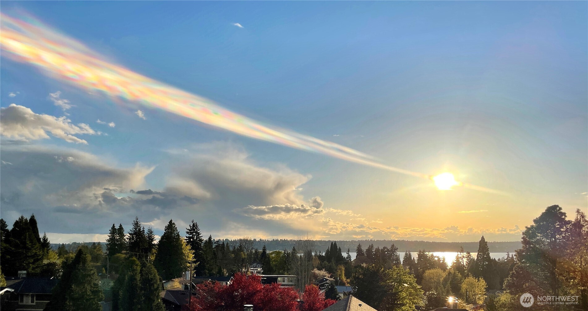 208 19th Avenue , Kirkland, WA 98033