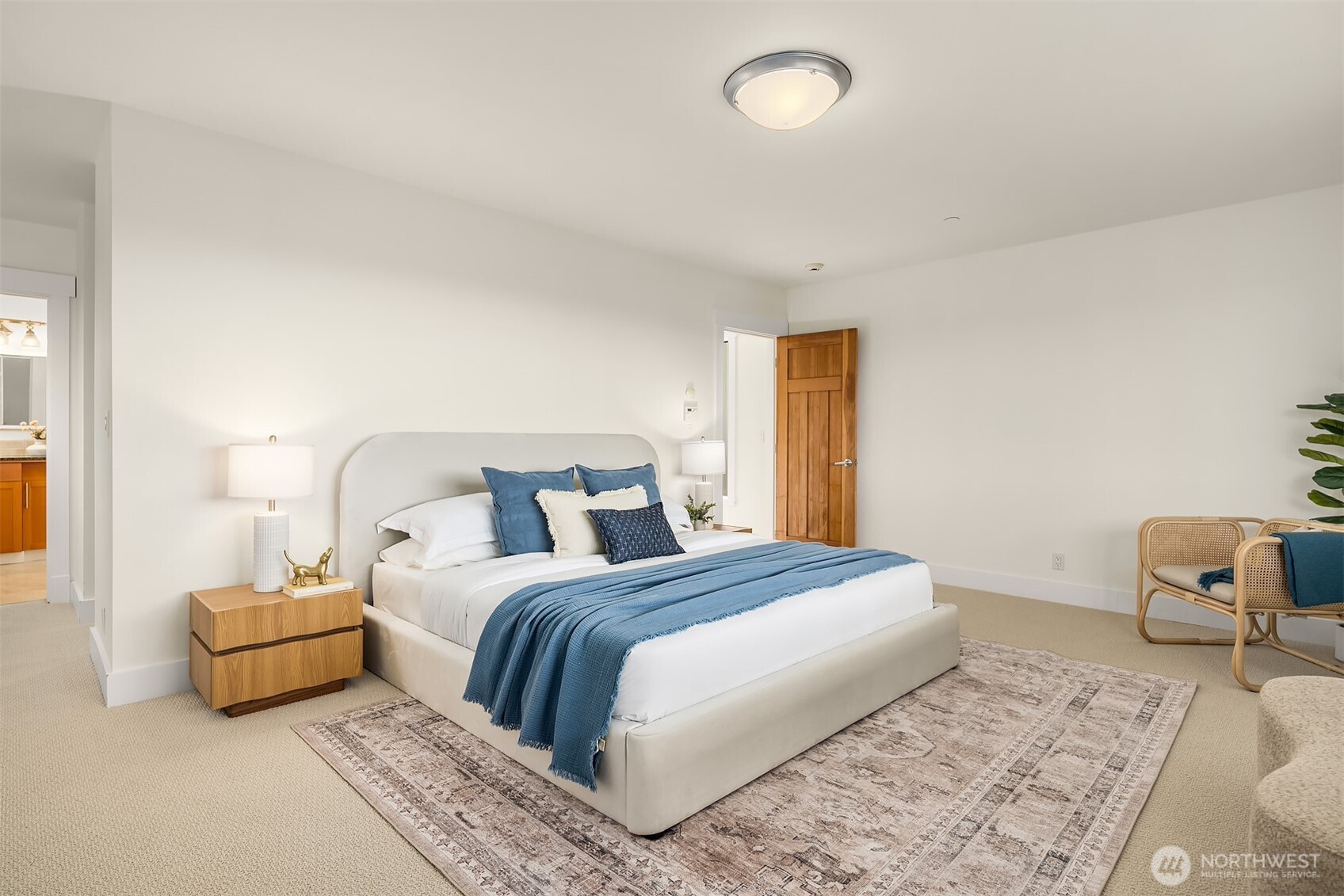 208 19th Avenue , Kirkland, WA 98033