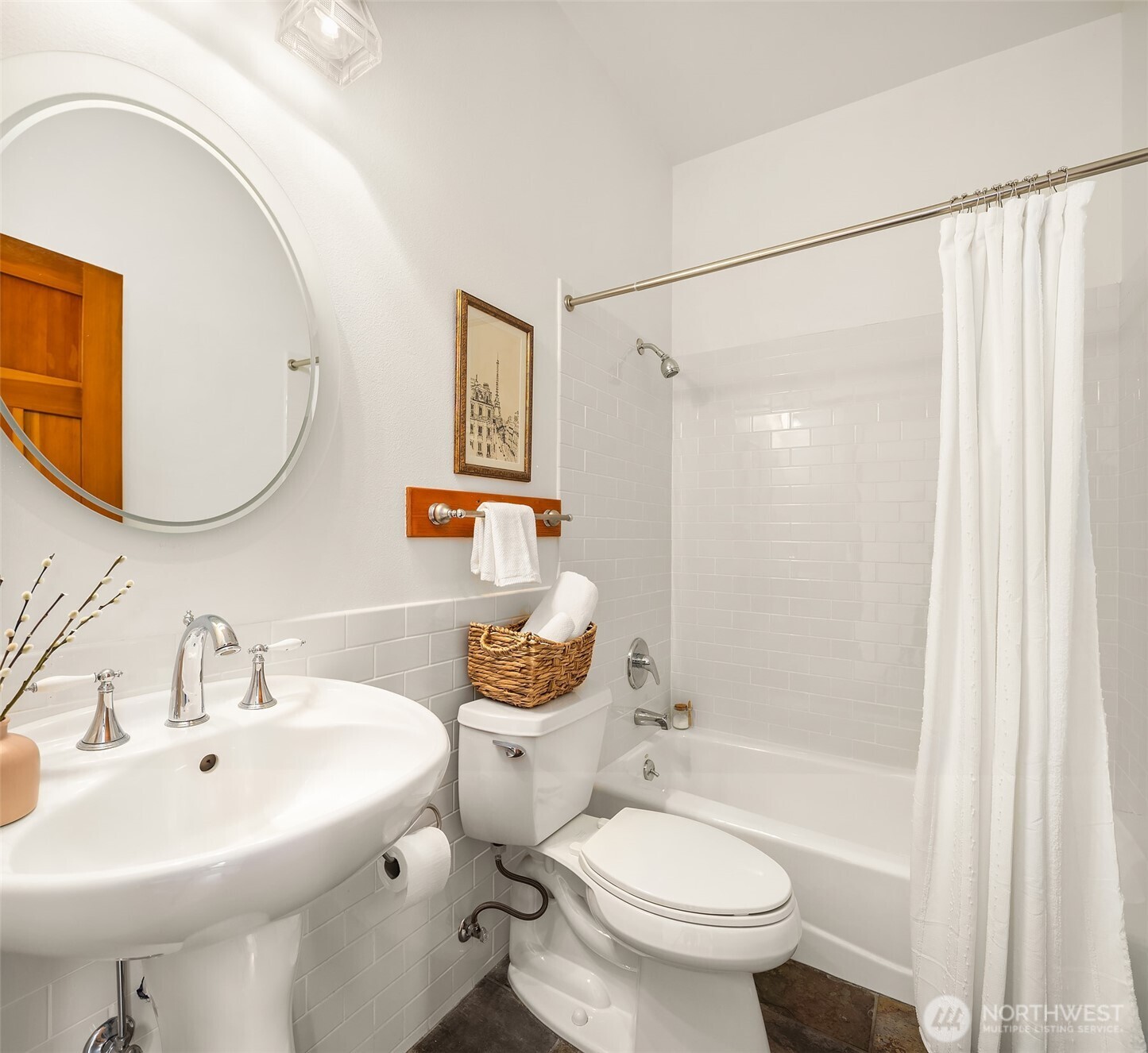 208 19th Avenue , Kirkland, WA 98033