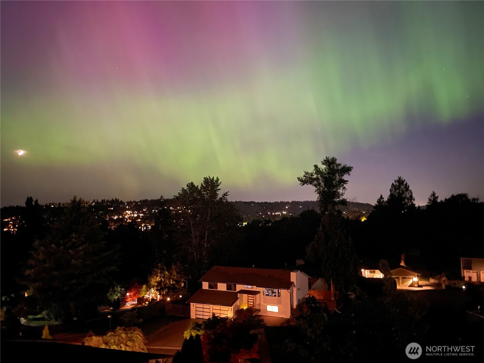 208 19th Avenue , Kirkland, WA 98033