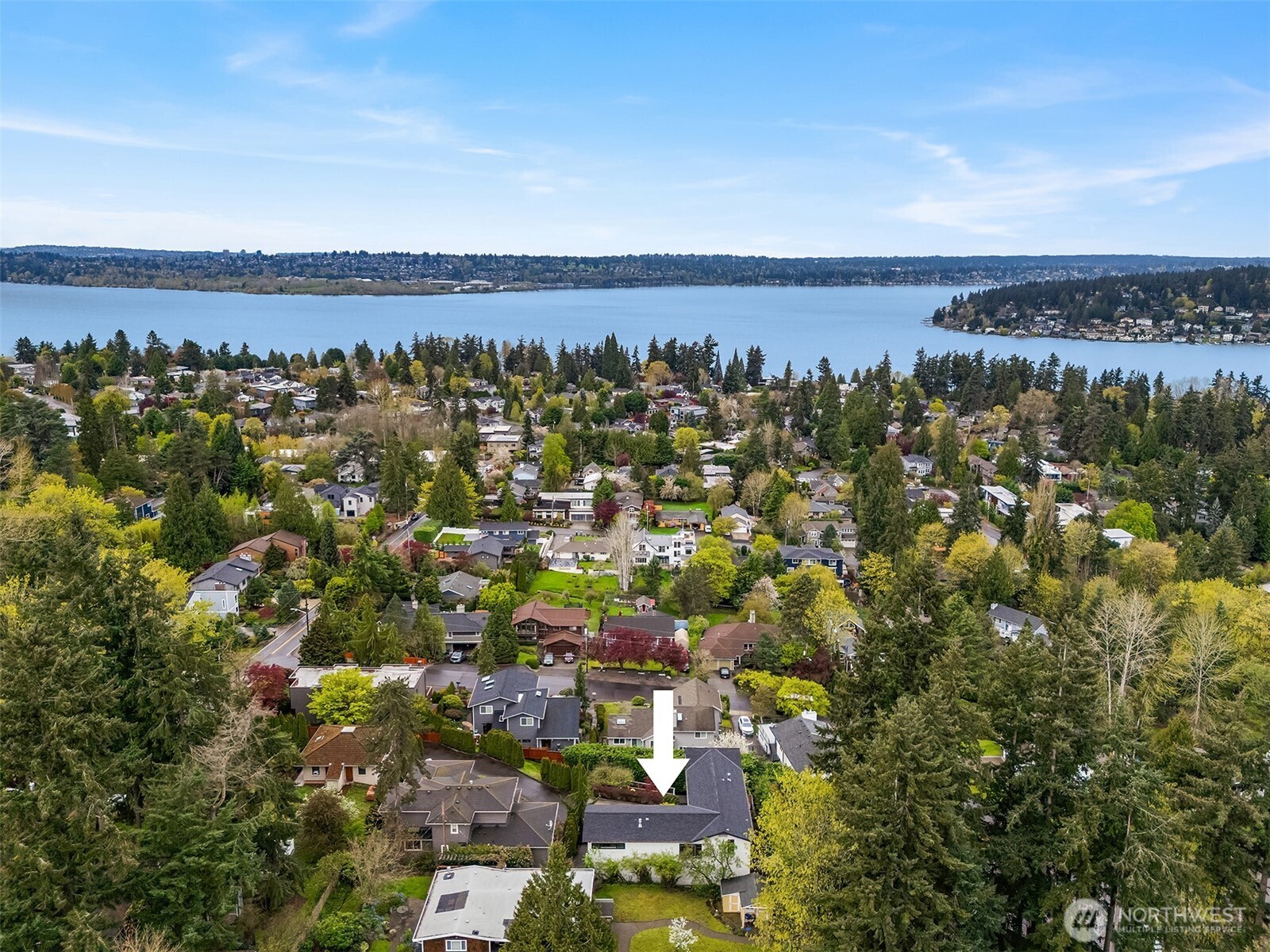 208 19th Avenue , Kirkland, WA 98033