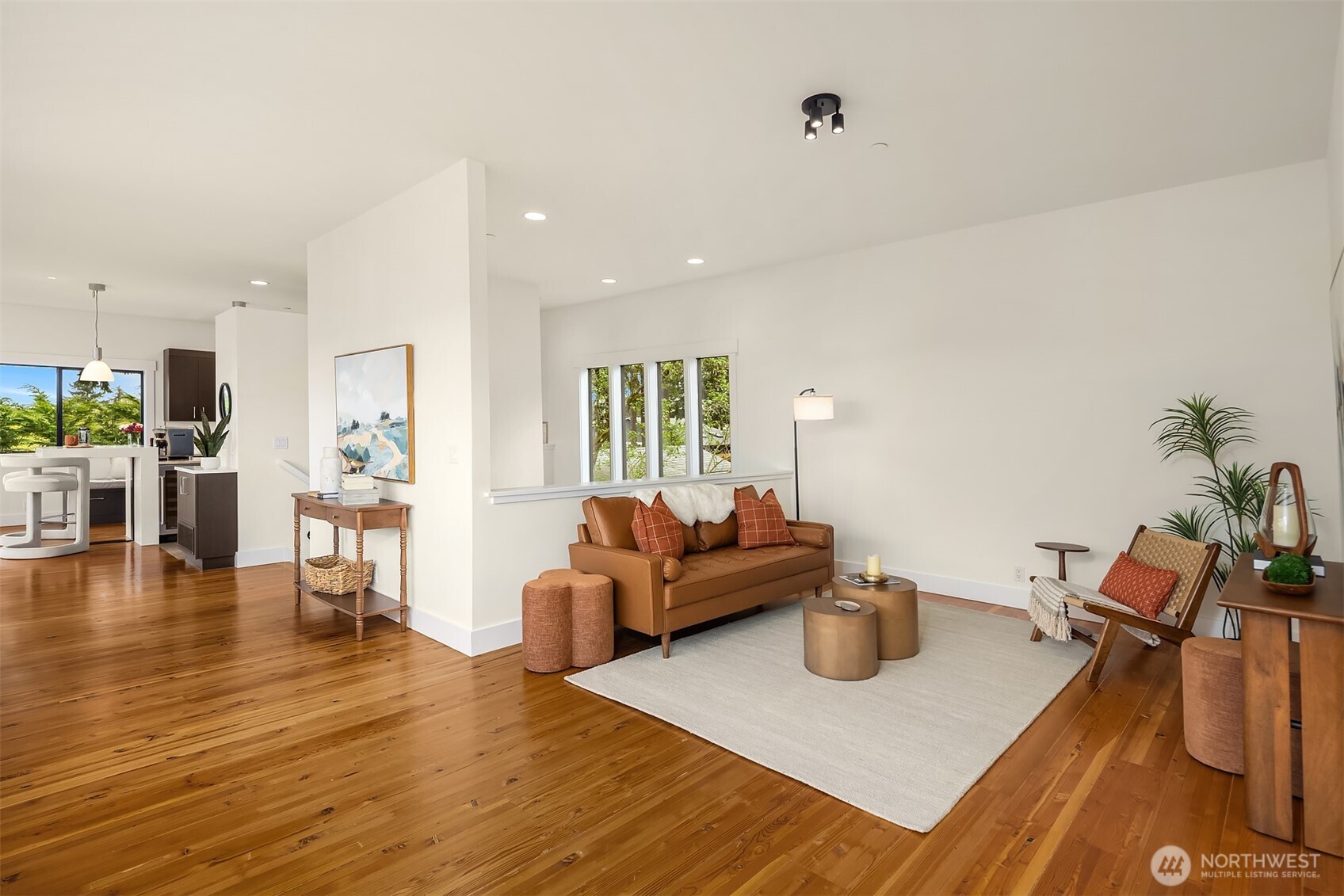 208 19th Avenue , Kirkland, WA 98033