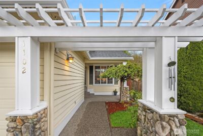 1102 185th Street SE, Bothell, WA 98012 - Photo 3
