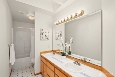 1102 185th Street SE, Bothell, WA 98012 - Photo 32