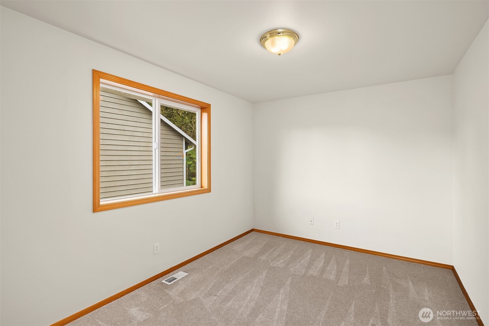 1102 185th Street SE, Bothell, WA 98012