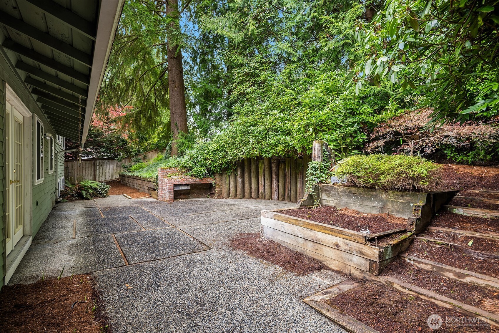 2711 101st Place NE, Bellevue, WA 98004