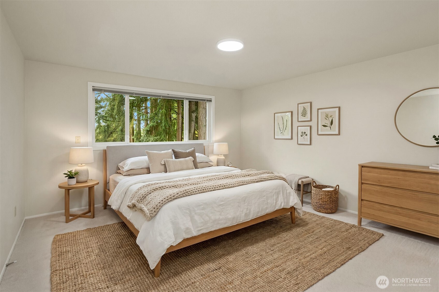 2711 101st Place NE, Bellevue, WA 98004