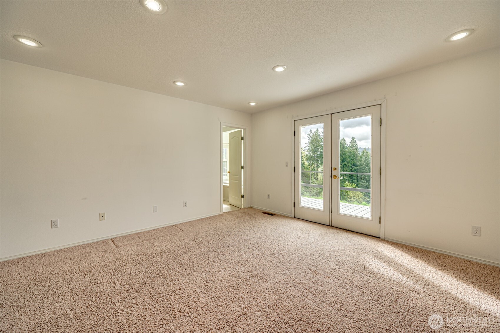 351 Butte Hill Road , Woodland, WA 98674
