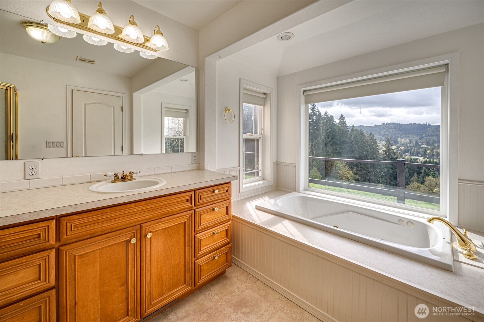351 Butte Hill Road , Woodland, WA 98674