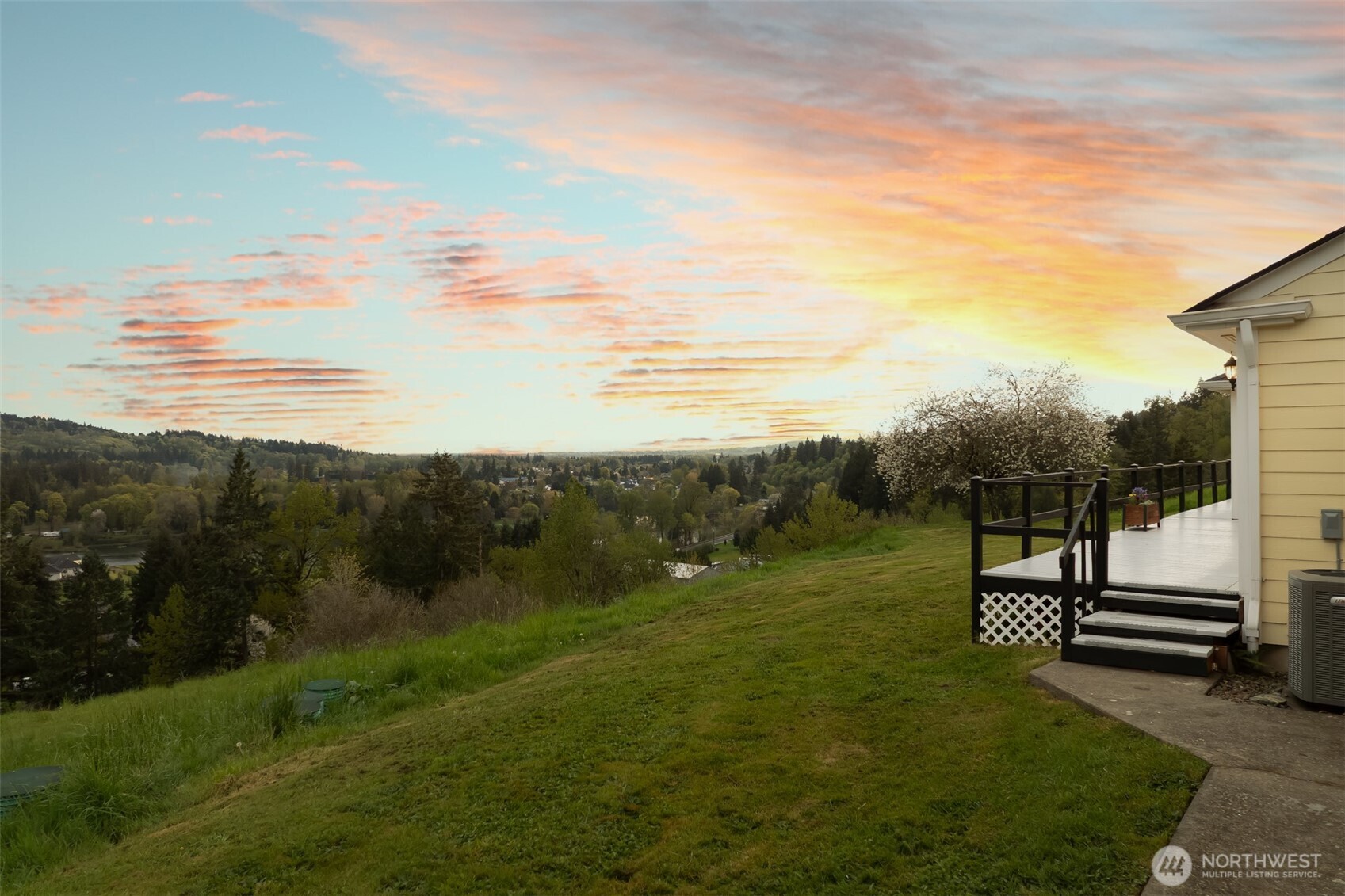 351 Butte Hill Road , Woodland, WA 98674