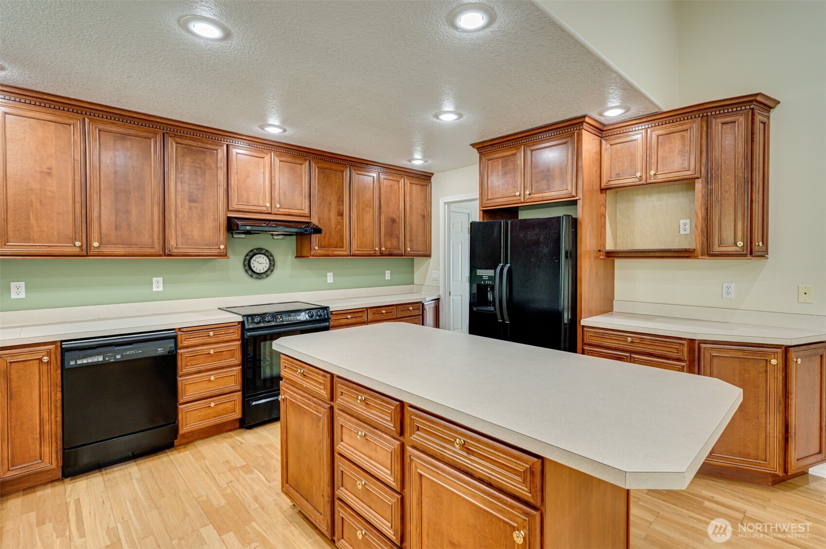 351 Butte Hill Road , Woodland, WA 98674
