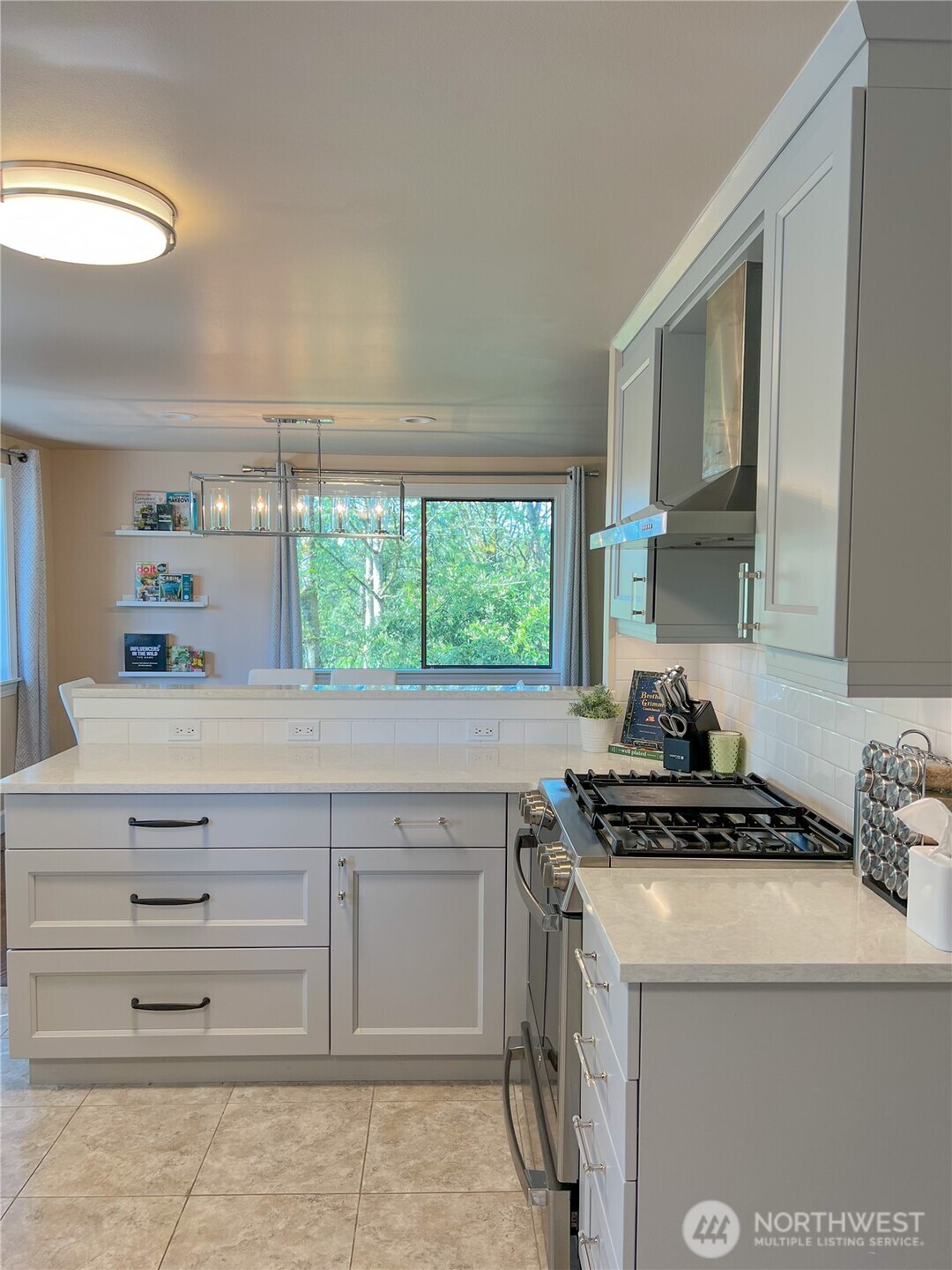 9550 132nd Avenue SE, Newcastle, WA 98059