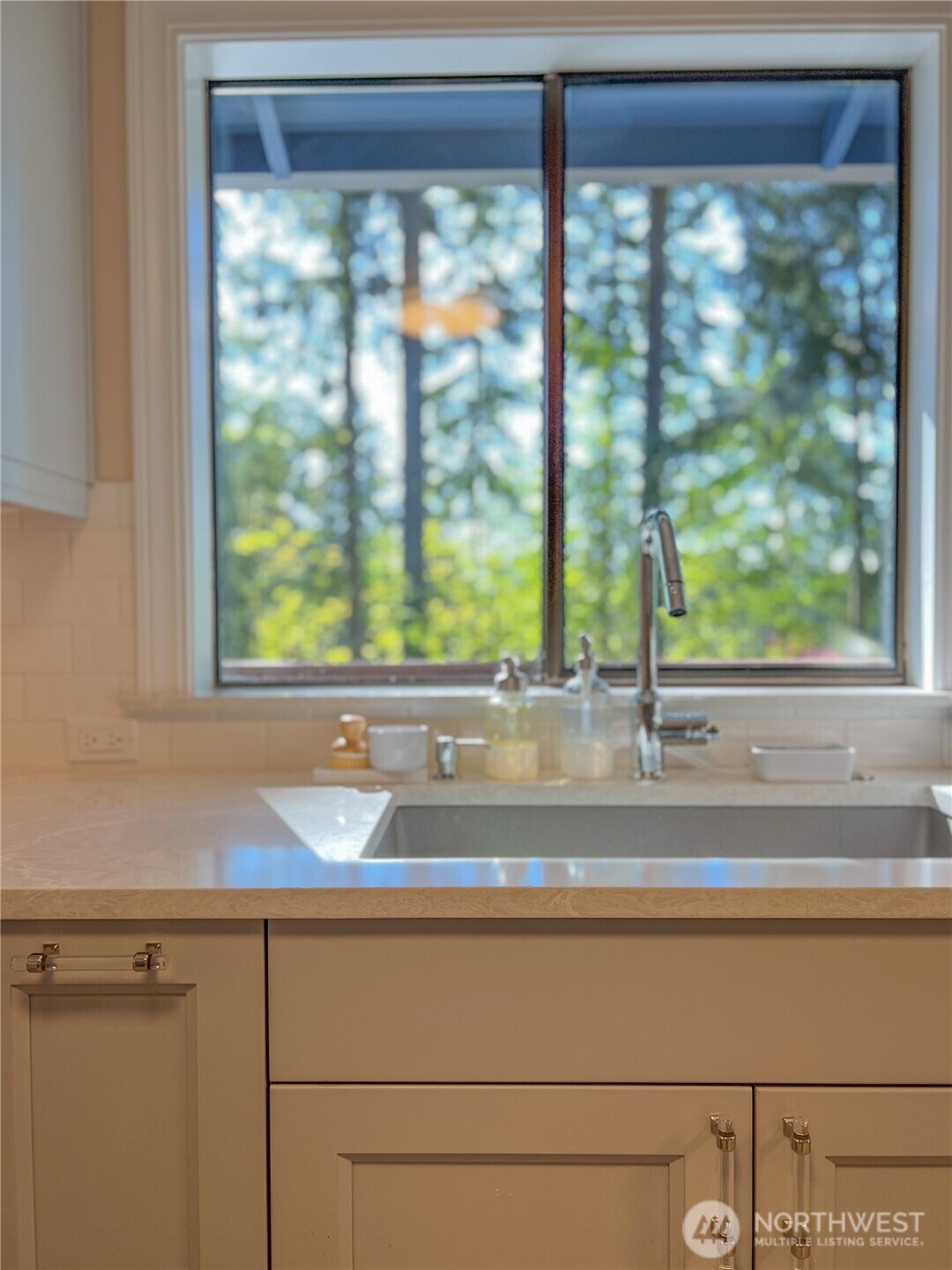 9550 132nd Avenue SE, Newcastle, WA 98059