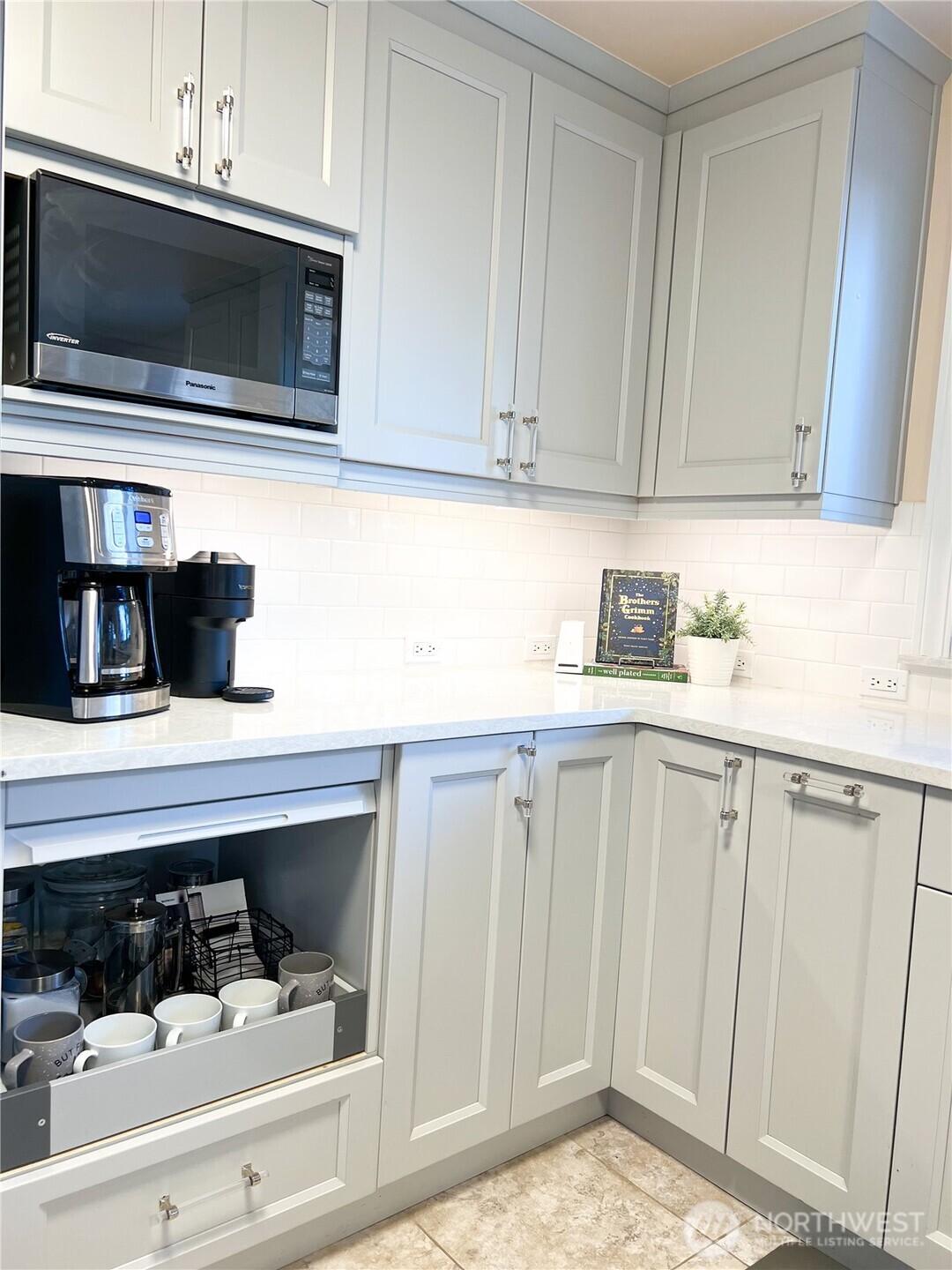 9550 132nd Avenue SE, Newcastle, WA 98059