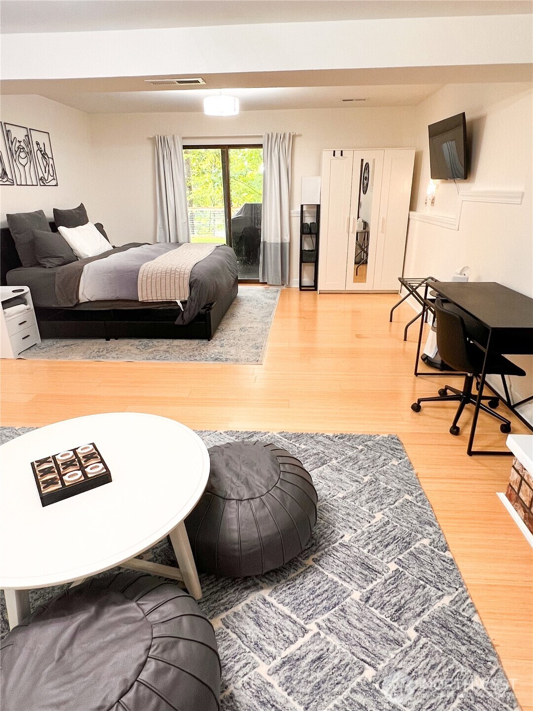 9550 132nd Avenue SE, Newcastle, WA 98059