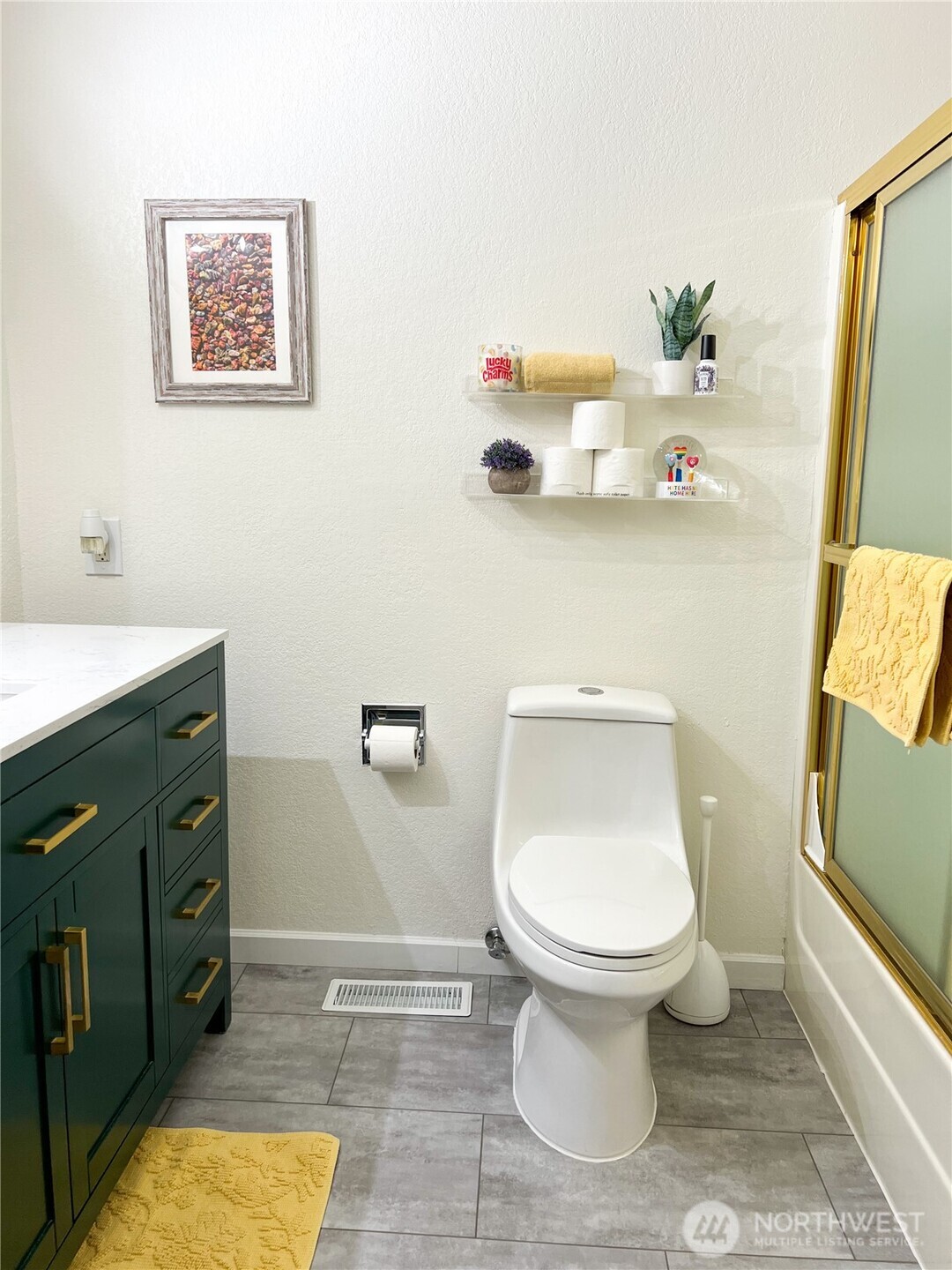 9550 132nd Avenue SE, Newcastle, WA 98059