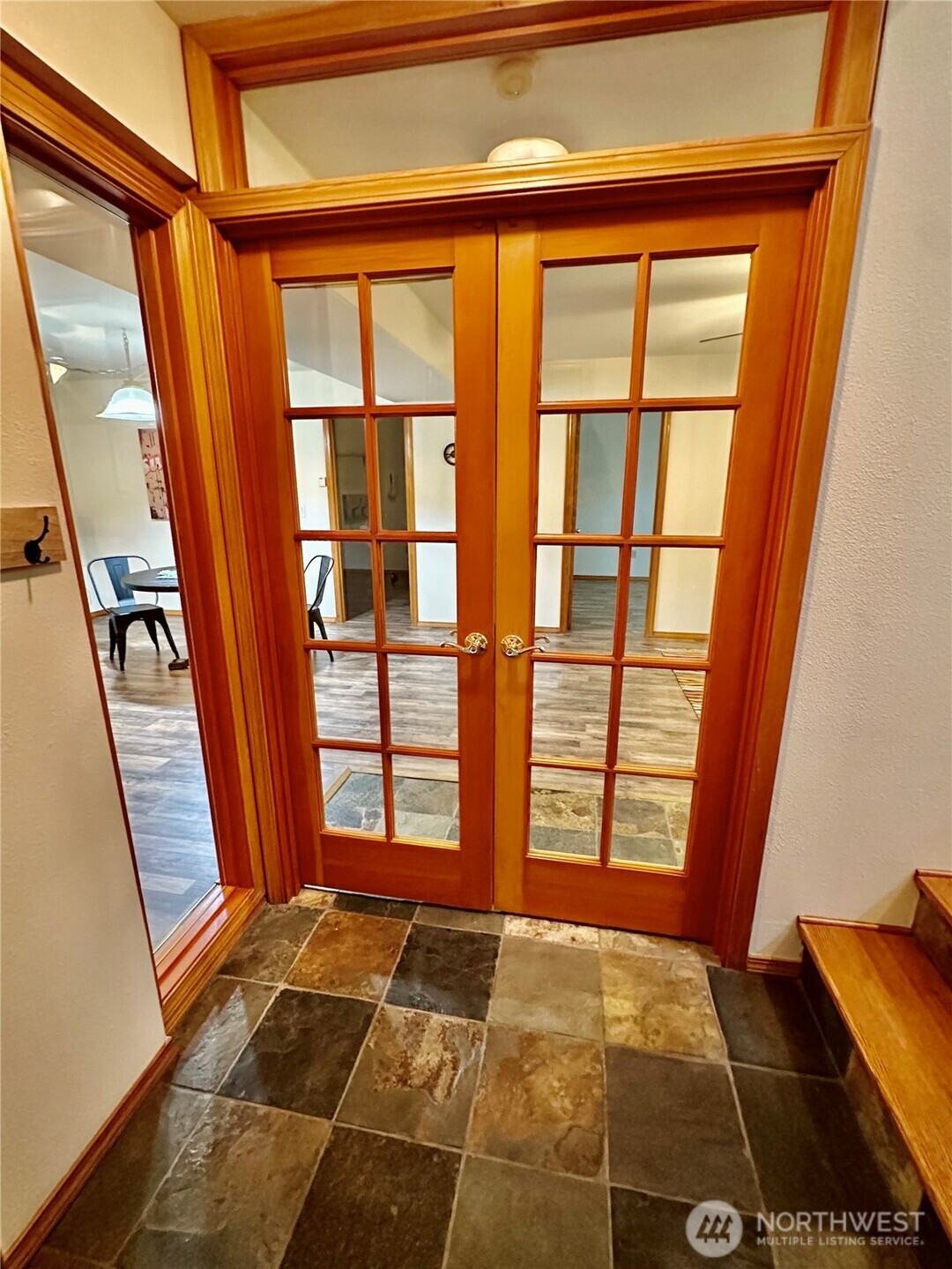 6837 Foothill Loop SW, Olympia, WA 98512