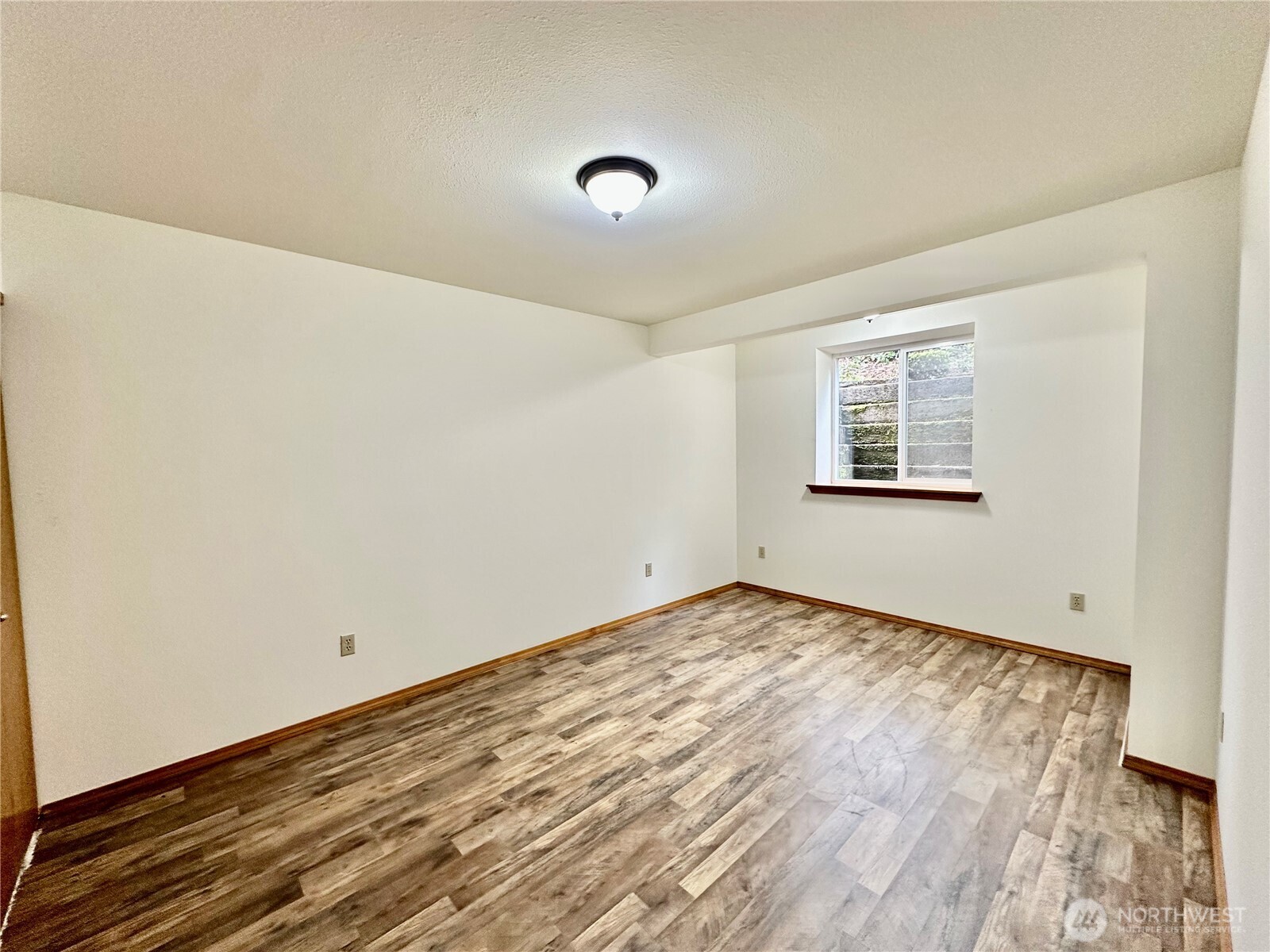 6837 Foothill Loop SW, Olympia, WA 98512