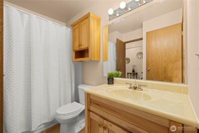 12024 101 Avenue NE #E2, Kirkland, WA 98034 - Photo 12