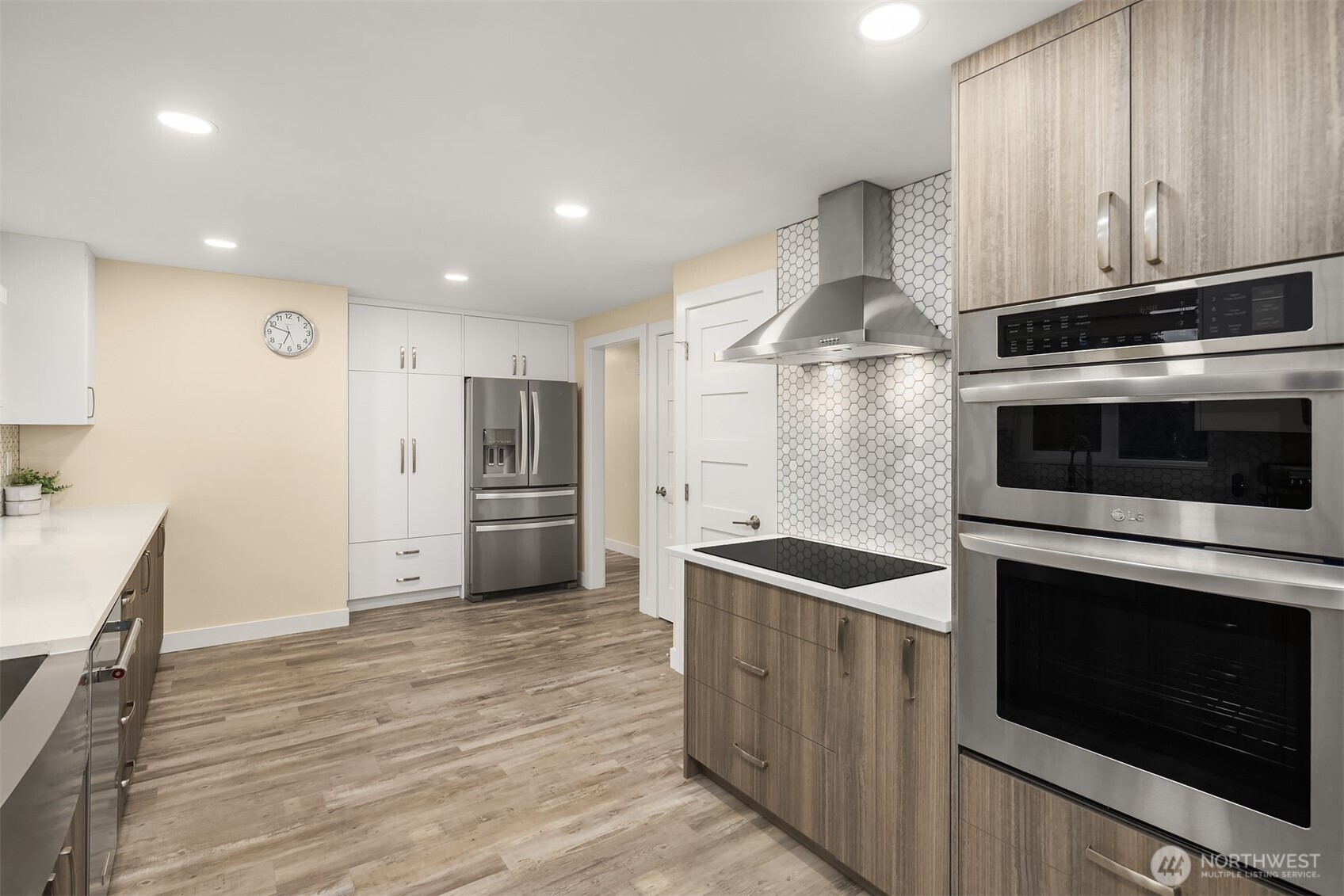 6279 NE 154th Street , Kenmore, WA 98028