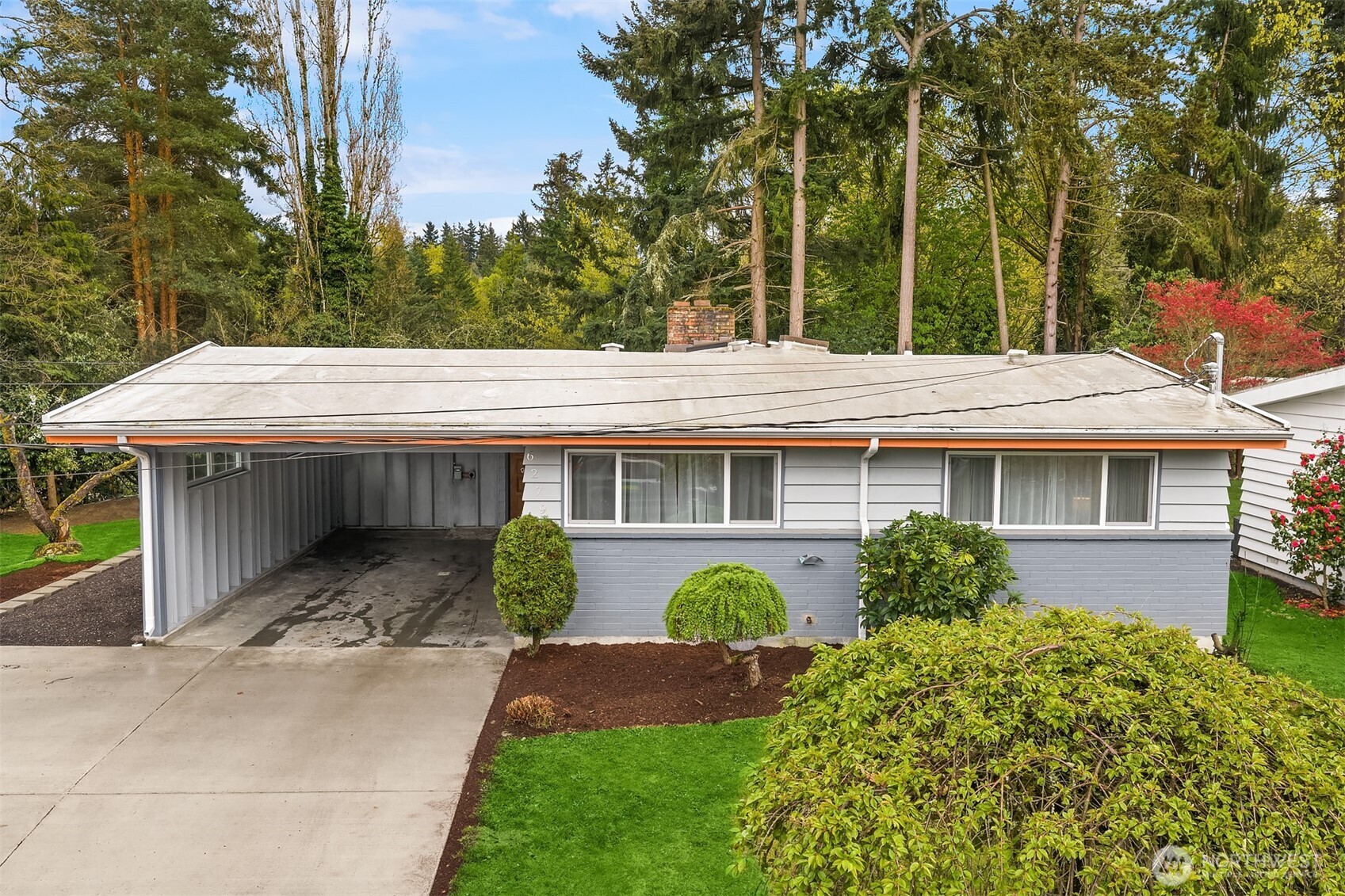 6279 NE 154th Street , Kenmore, WA 98028