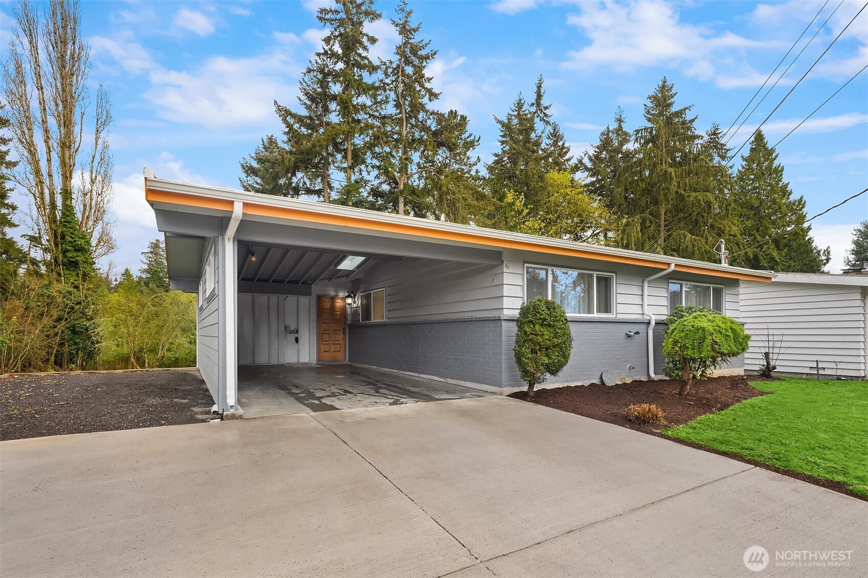 6279 NE 154th Street , Kenmore, WA 98028