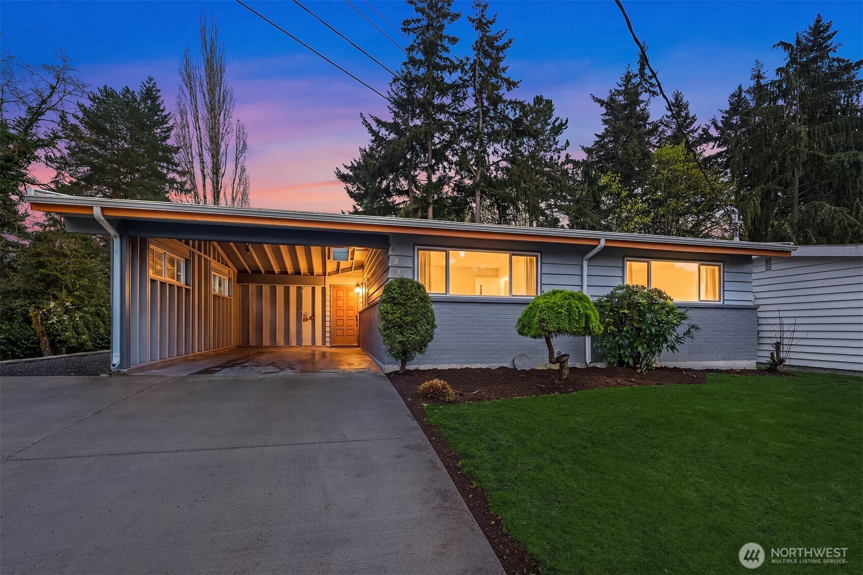 6279 NE 154th Street , Kenmore, WA 98028