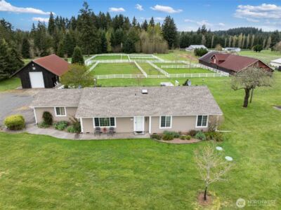 689 Rhoades Road , Winlock, WA 98596