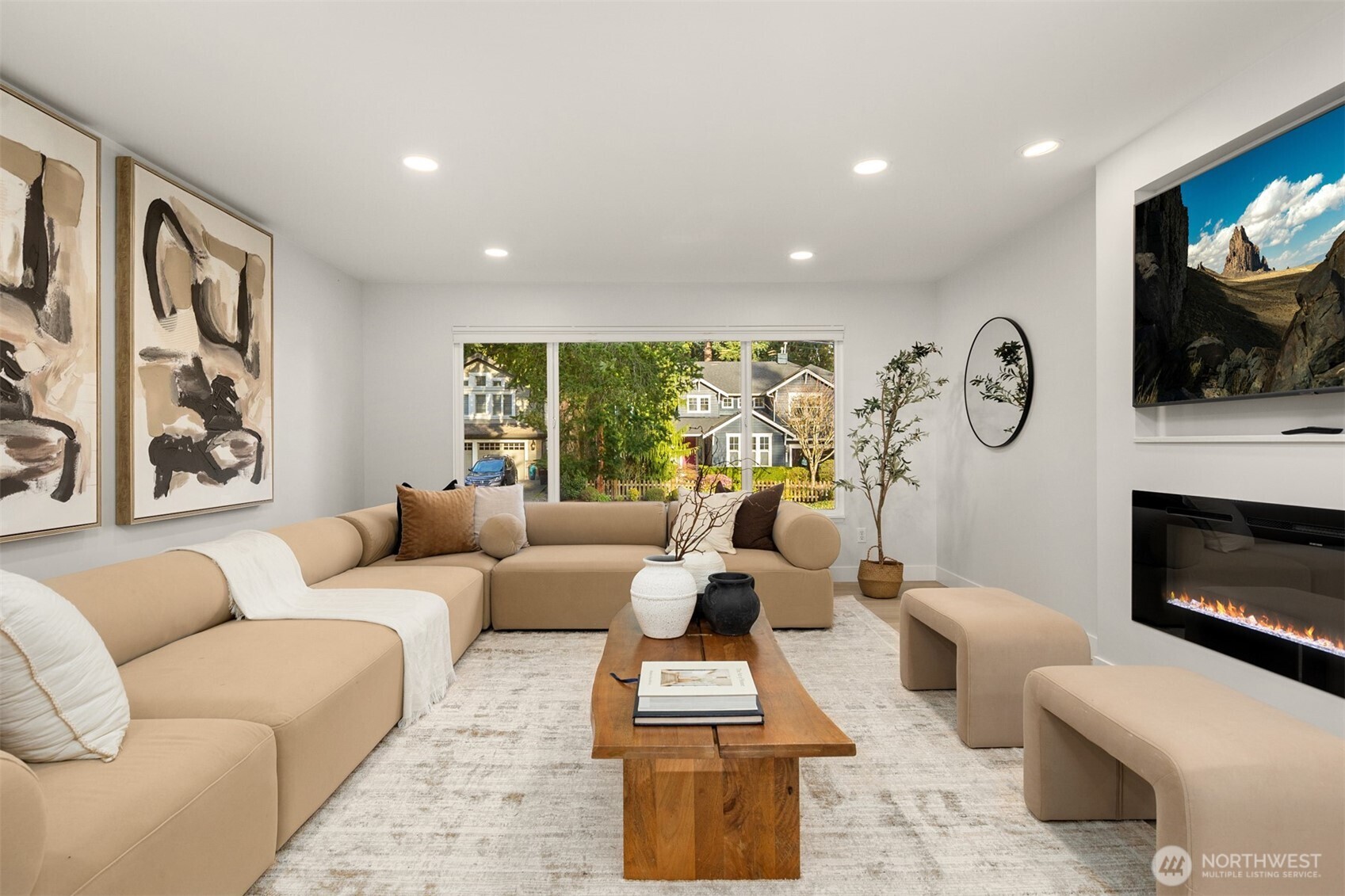 4615 88th Avenue SE, Mercer Island, WA 98040