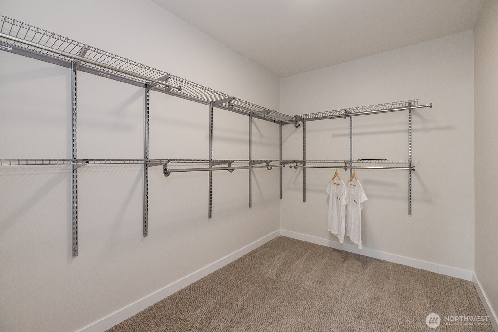 522 N 104th Street , Seattle, WA 98133