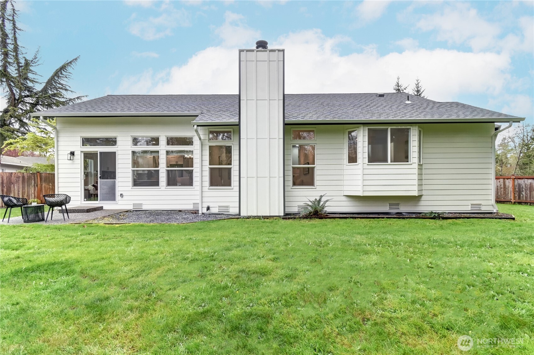 8223 27th Place NE, Lake Stevens, WA 98258