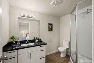 16049 SE 131st Street , Renton, WA 98059-8533 - Photo 5