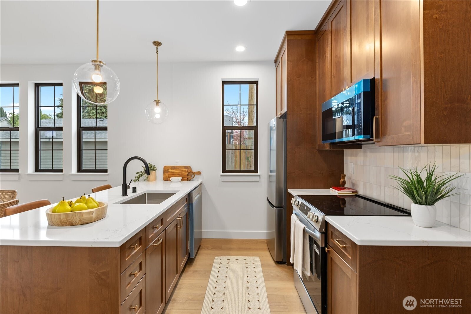 2815 25th Street #C, Everett, WA 98201