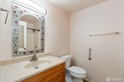6811 36th Avenue SE, Lacey, WA 98503 - Photo 11