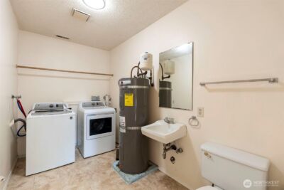 6811 36th Avenue SE, Lacey, WA 98503 - Photo 18