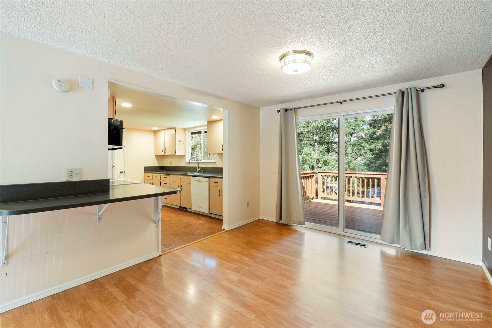 6811 36th Avenue SE, Lacey, WA 98503