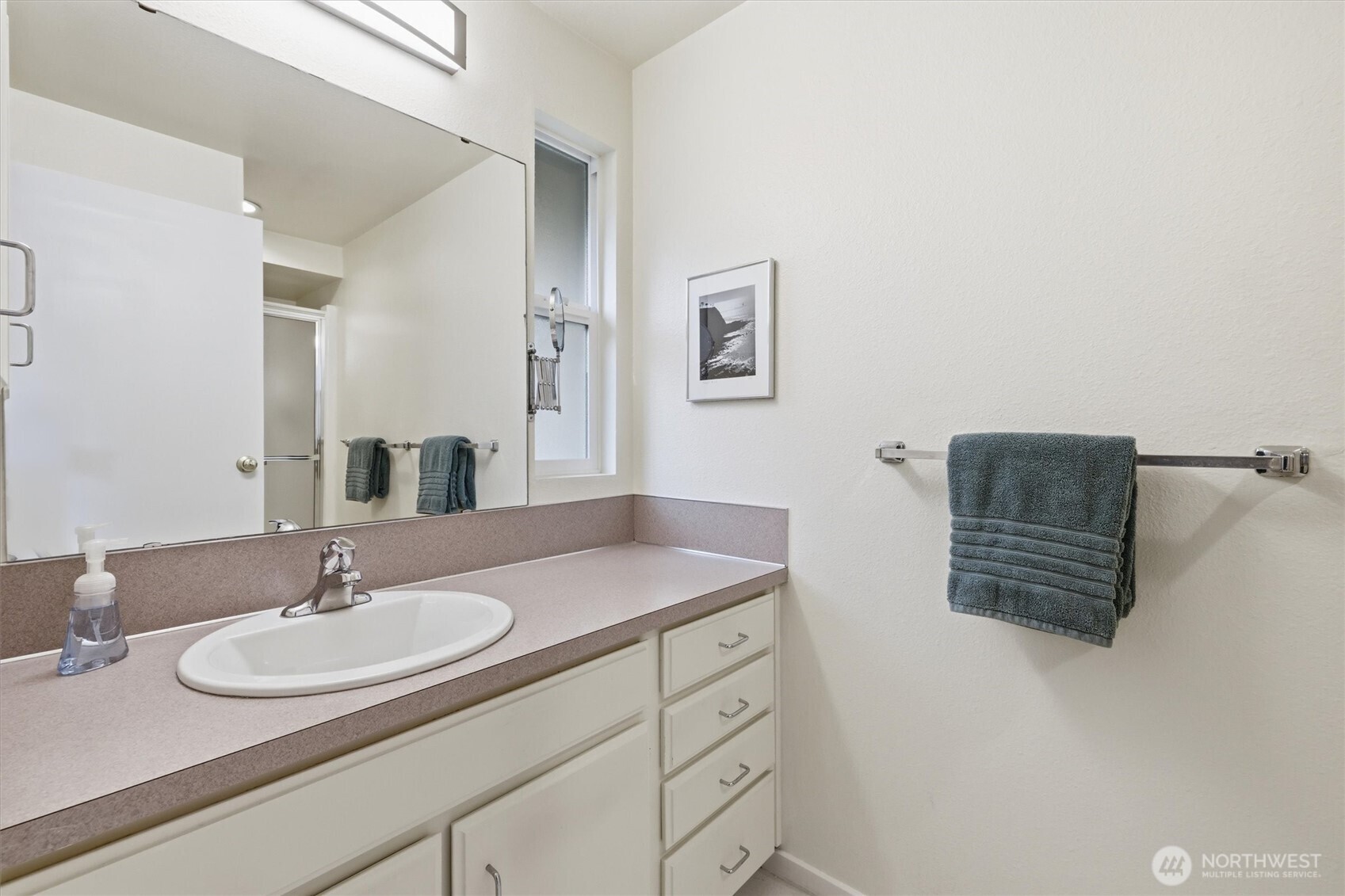 7605 146th Avenue NE, Redmond, WA 98052