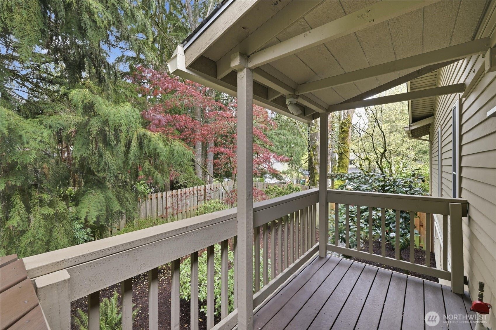 7605 146th Avenue NE, Redmond, WA 98052
