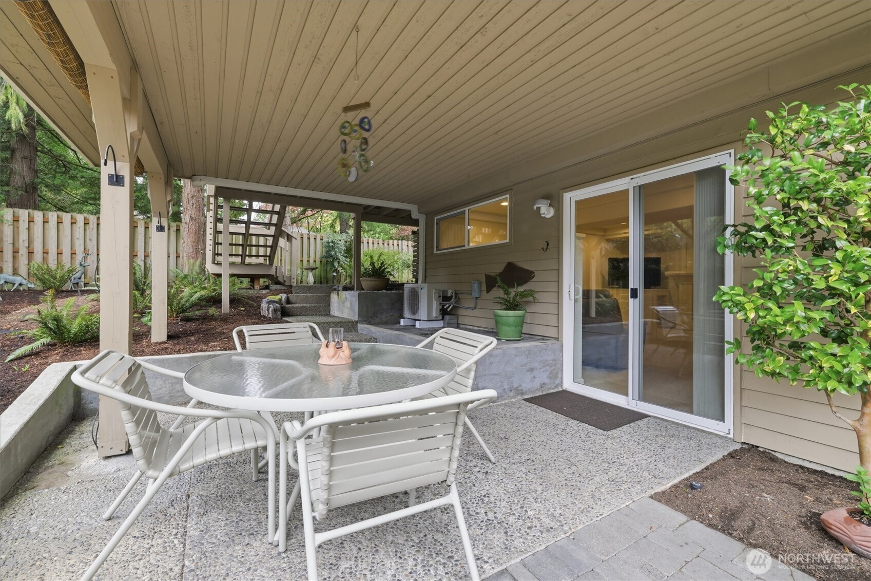 7605 146th Avenue NE, Redmond, WA 98052