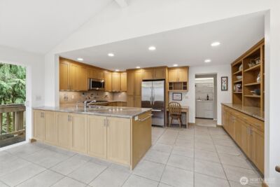 7605 146th Avenue NE, Redmond, WA 98052 - Photo 6