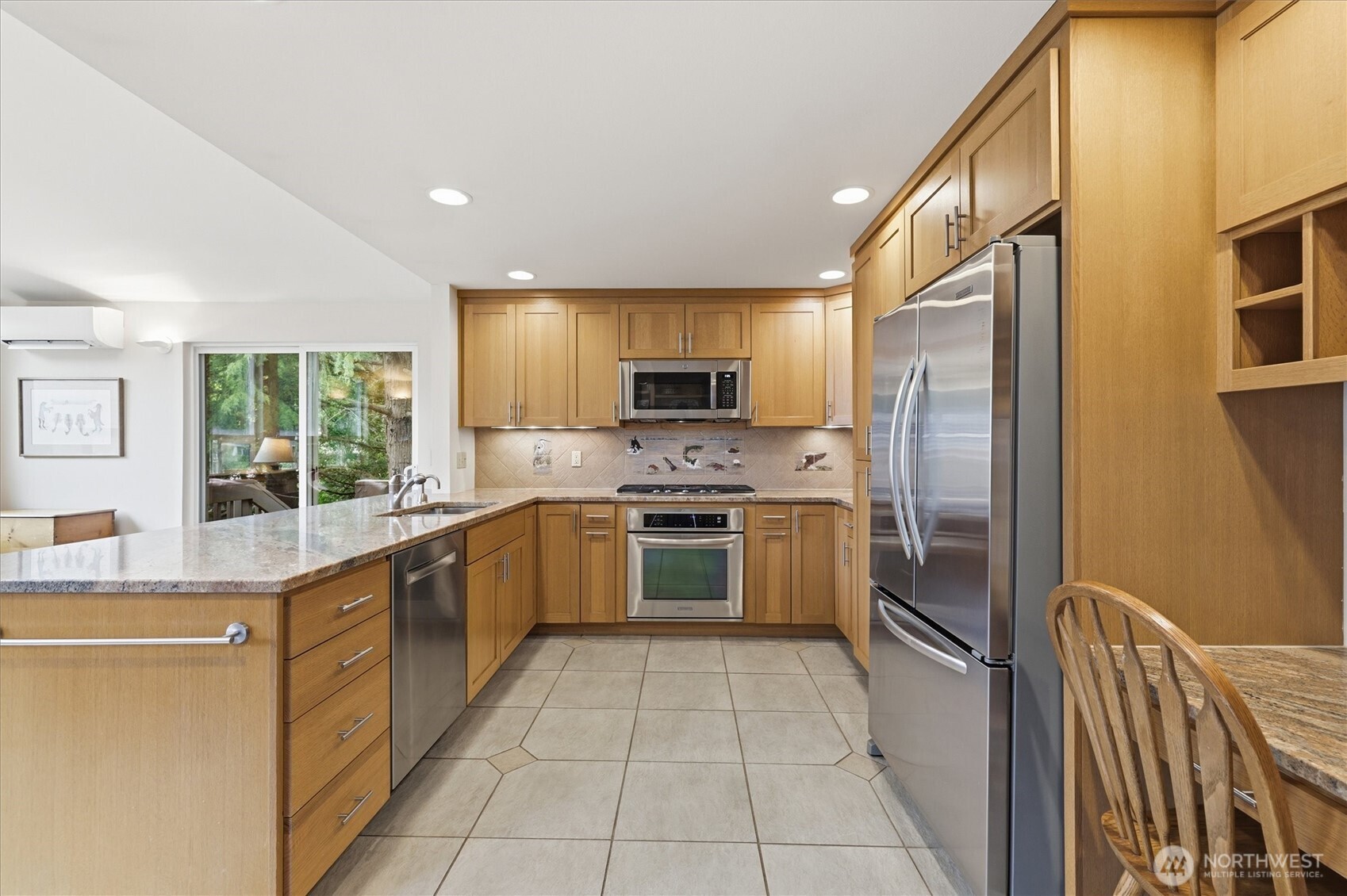 7605 146th Avenue NE, Redmond, WA 98052