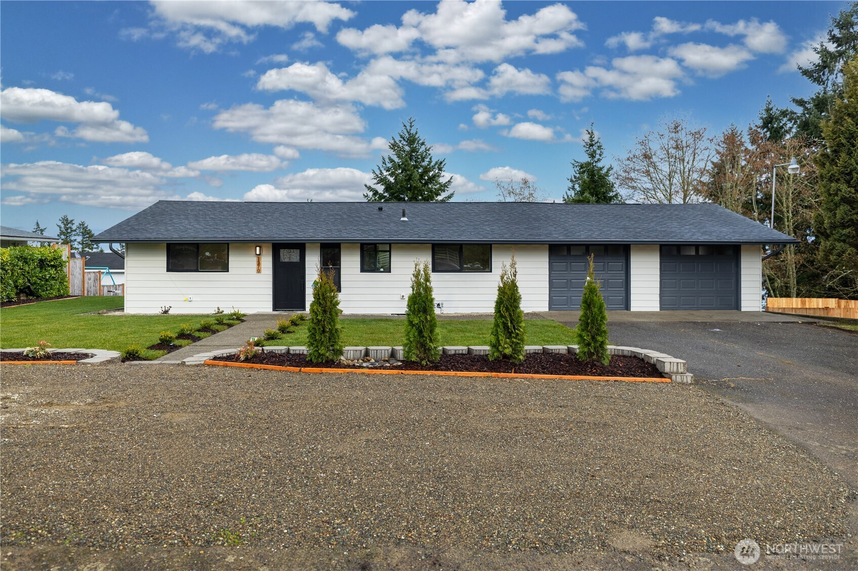 1270 Lansing Avenue , Bremerton, WA 98312