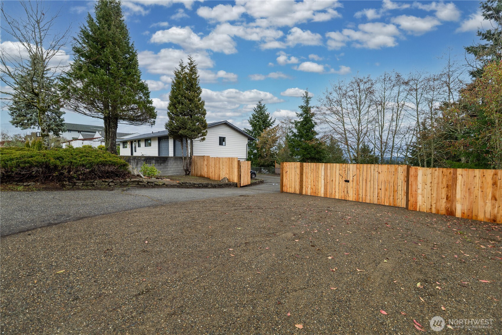 1270 Lansing Avenue , Bremerton, WA 98312