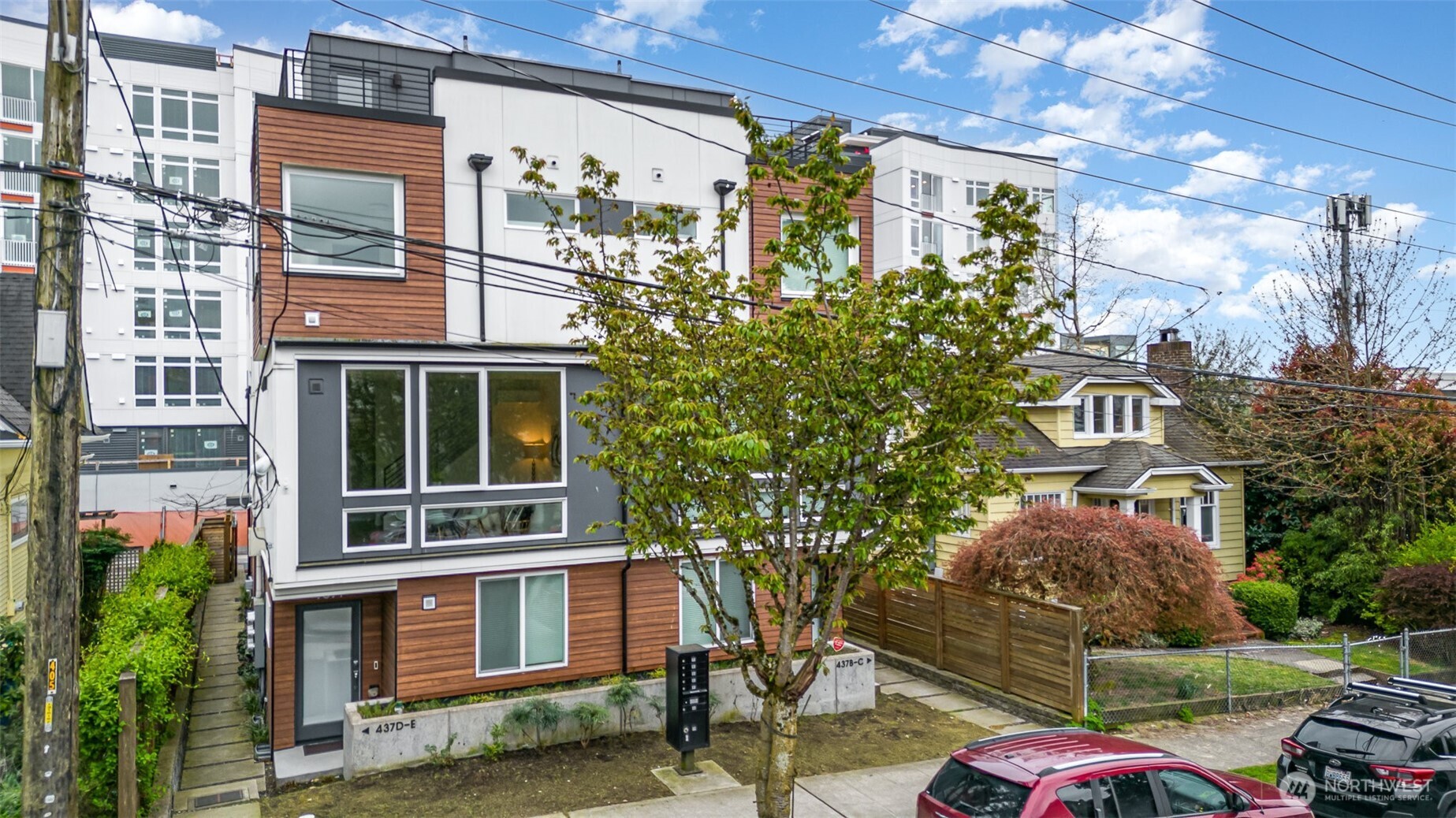 437 NE 73rd Street #A, Seattle, WA 98115