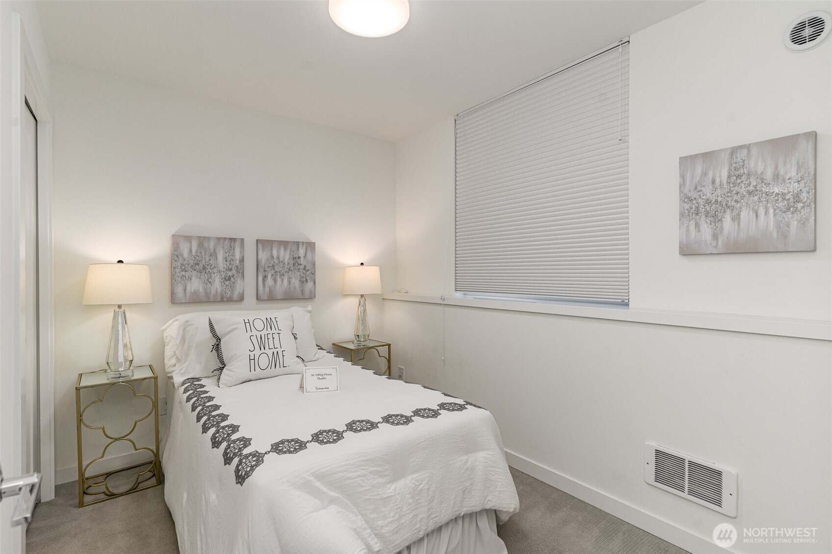 437 NE 73rd Street #A, Seattle, WA 98115