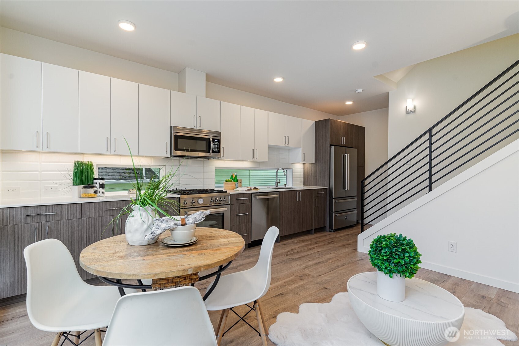 437 NE 73rd Street #A, Seattle, WA 98115