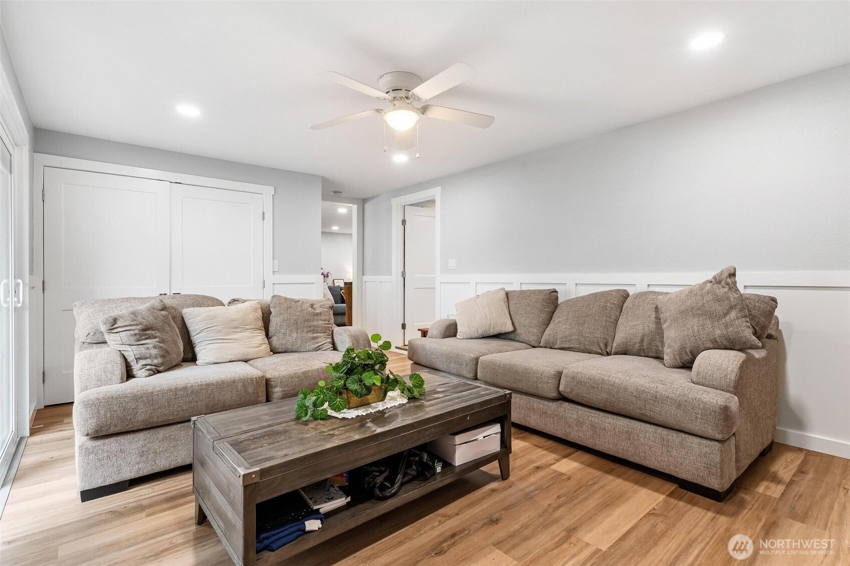 31435 10th Avenue S, Federal Way, WA 98003