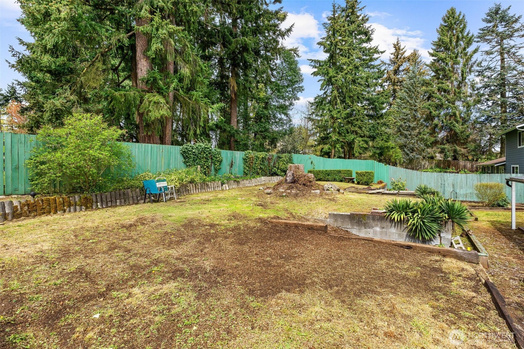 31435 10th Avenue S, Federal Way, WA 98003